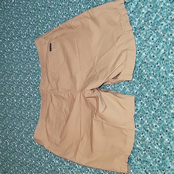 NWOT Columbia Performance Tan Shorts Mens Size 38 - Picture 2 of 5